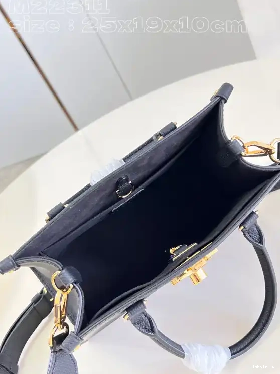 WIS Go & LOUIS Lock VUITTON 0325